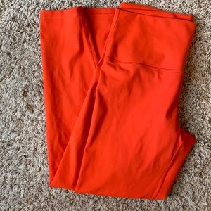 Fleo orange leggings